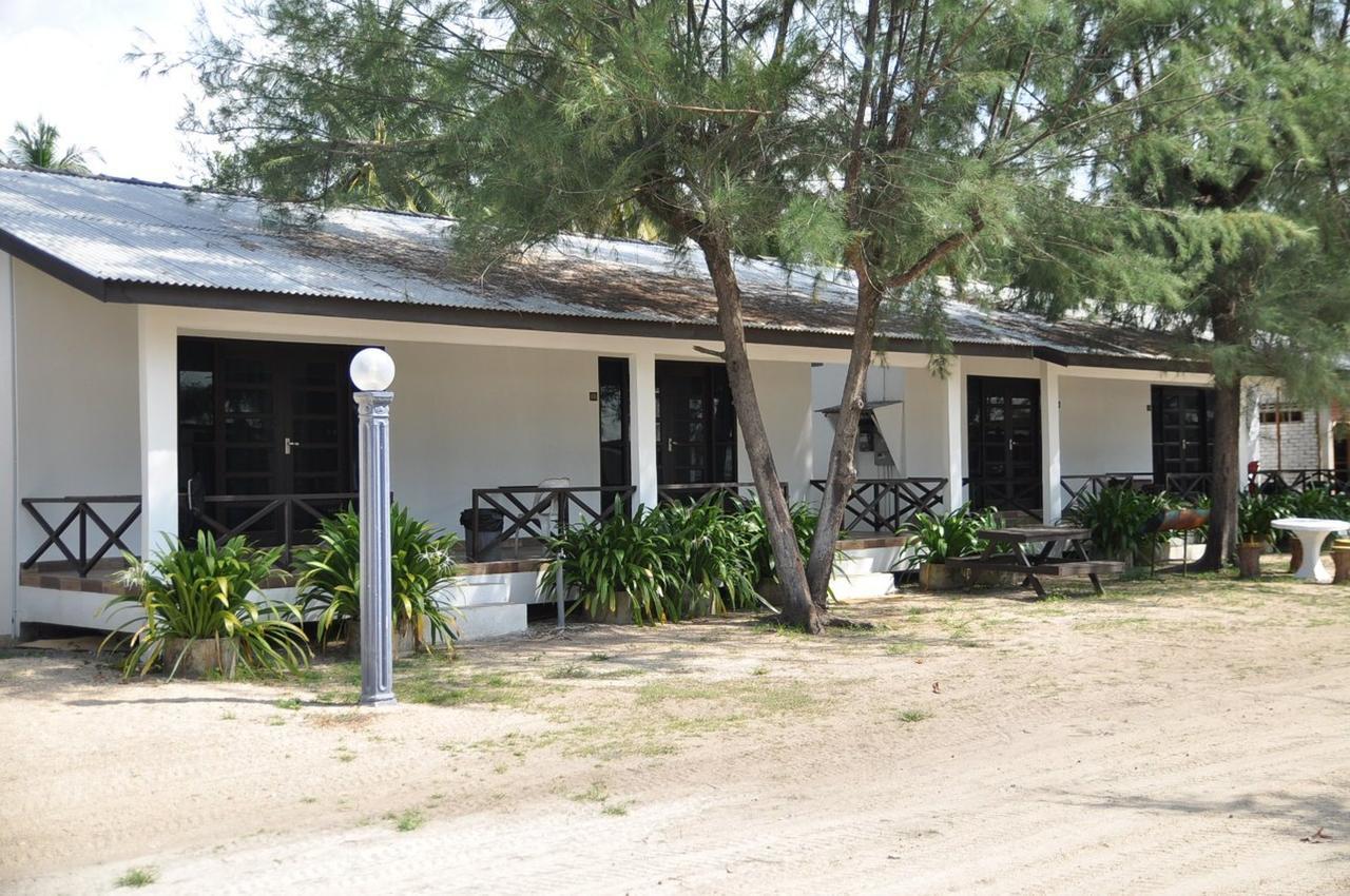 Bayu Melawi Chalet Hotel Bachok Esterno foto